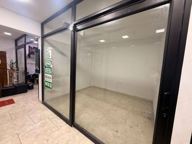 Local en arriendo en Centro, La Estrella, 25 m² · foto 13 de 24