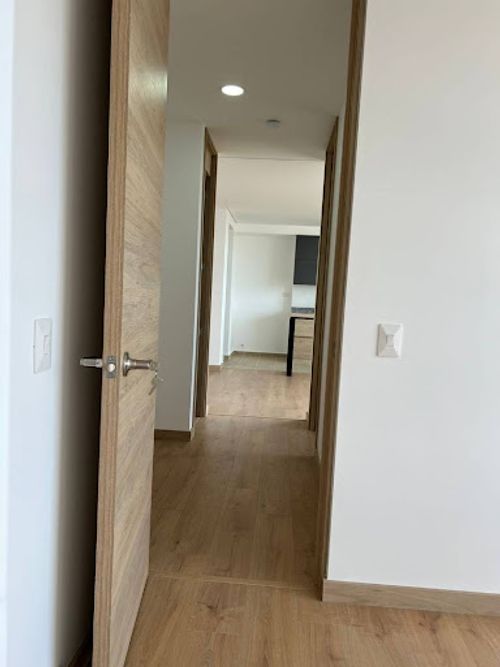 Apartamento de 2 alcobas en arriendo en Los Colegios, Rionegro, 69 m² · foto 5 de 14