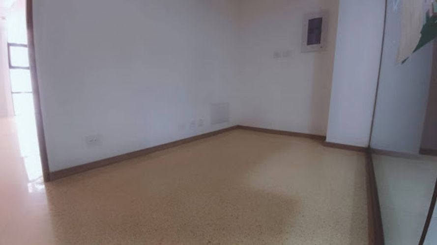 Consultorio en arriendo en Perpetuo Socorro, Medellín, 33 m² · foto 5 de 17