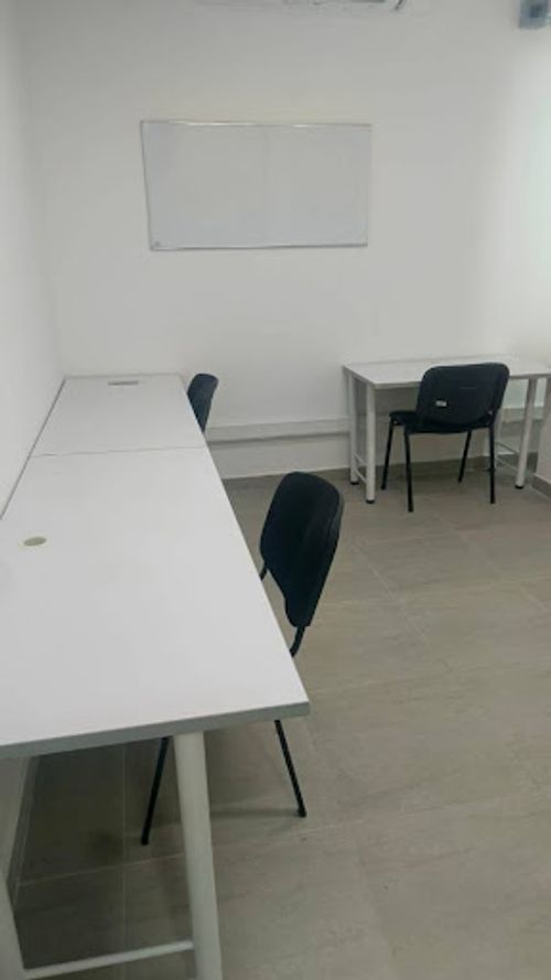 Local en arriendo en Ciudad Del Río, Medellín, 16 m² · foto 3 de 9