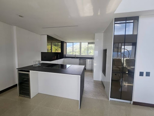 Apartamento en arriendo en El Tesoro, Medellín · foto 9 de 17