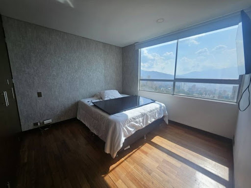 Apartamento en arriendo en El Tesoro, Medellín · foto 14 de 17