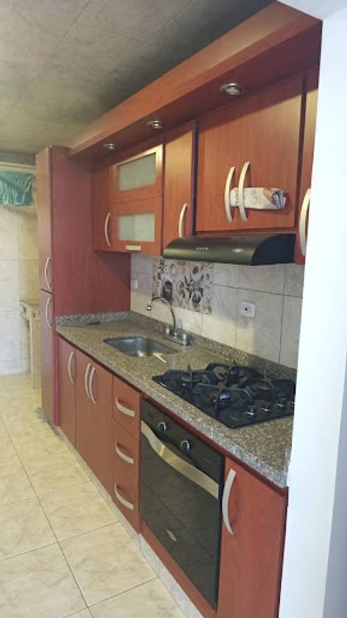 Apartamento de 4 alcobas en venta en Floralia I Sector, Bogotá, 110 m² · foto 2 de 16