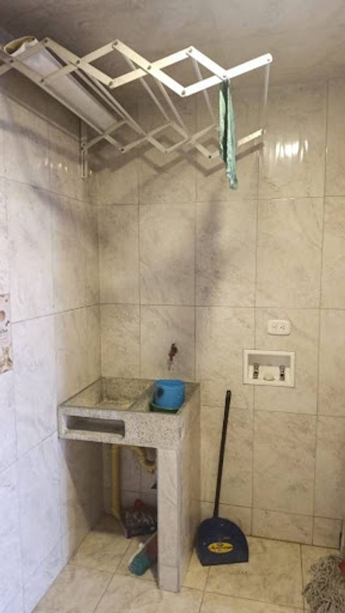 Apartamento de 4 alcobas en venta en Floralia I Sector, Bogotá, 110 m² · foto 3 de 16
