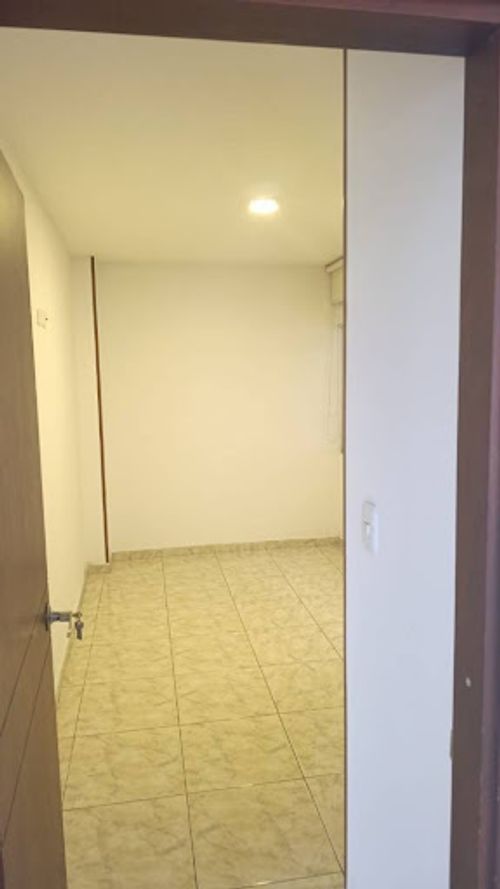 Apartamento de 4 alcobas en venta en Floralia I Sector, Bogotá, 110 m² · foto 8 de 16