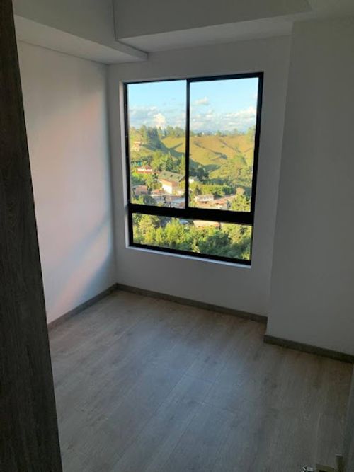 Apartamento de 2 alcobas en venta en Barro Blanco, Rionegro, 90 m² · foto 7 de 16