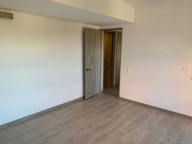 Apartamento de 2 alcobas en venta en Barro Blanco, Rionegro, 90 m² · foto 11 de 16