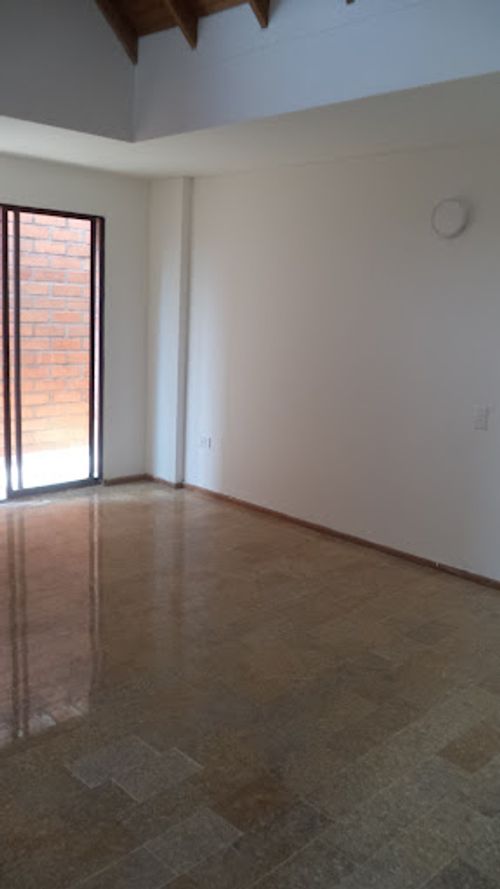 Oficina en arriendo en La Aguacatala, Medellín, 175 m² · foto 12 de 24