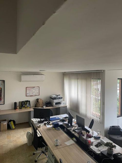 Oficina en arriendo en La Aguacatala, Medellín, 175 m² · foto 22 de 24