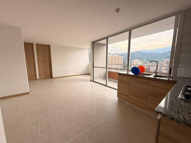 Apartamento de 2 alcobas en arriendo en La Doctora, Sabaneta, 75 m² · foto 7 de 23