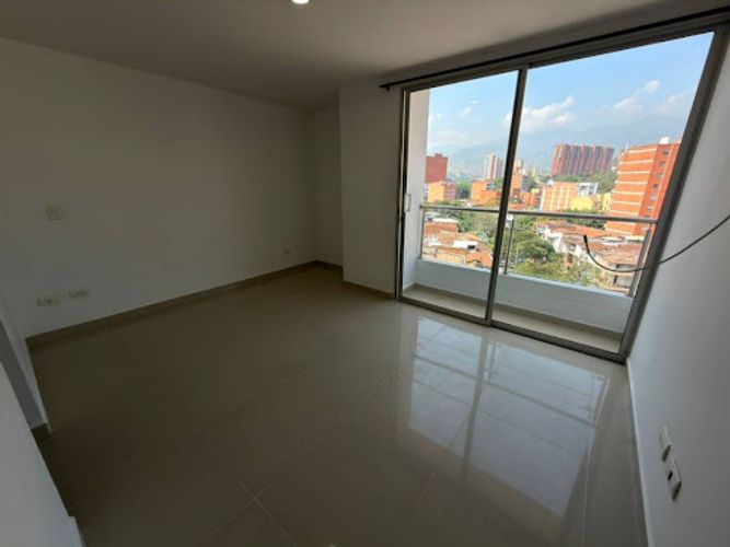 Apartamento de 3 alcobas en arriendo en Calasanz, Medellín, 100 m² · foto 5 de 17