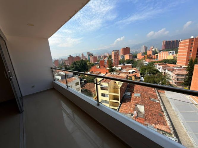 Apartamento de 3 alcobas en arriendo en Calasanz, Medellín, 100 m² · foto 7 de 17