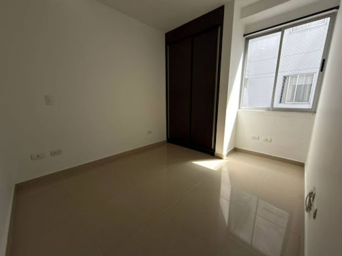 Apartamento de 3 alcobas en arriendo en Calasanz, Medellín, 100 m² · foto 10 de 17