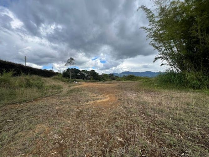 Lote en venta en Llano Grande, Rionegro, 2501 m² · foto 5 de 10