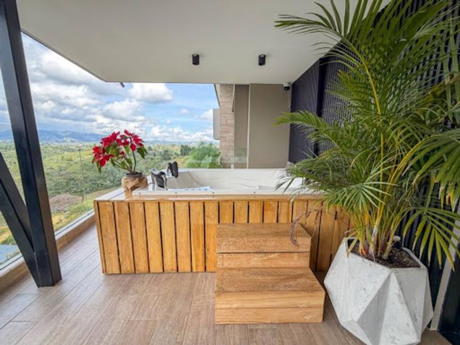Casa de 5 alcobas en venta en La Mosquita, Rionegro, 330 m² · foto 18 de 24