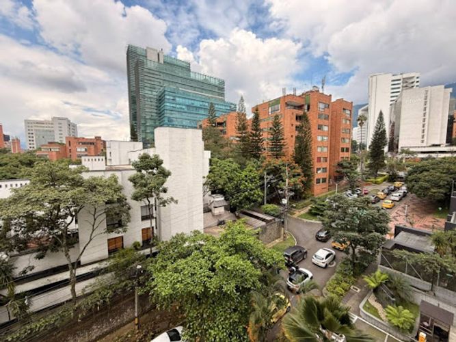Oficina en arriendo en Milla De Oro, Medellín, 37 m² · foto 5 de 7