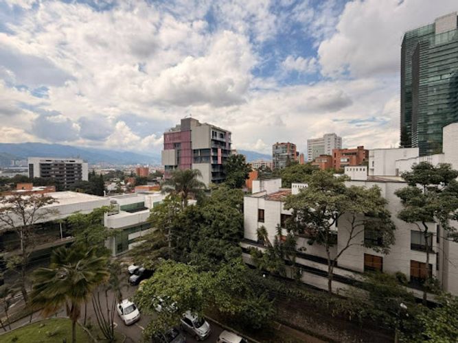 Oficina en arriendo en Milla De Oro, Medellín, 37 m² · foto 6 de 7