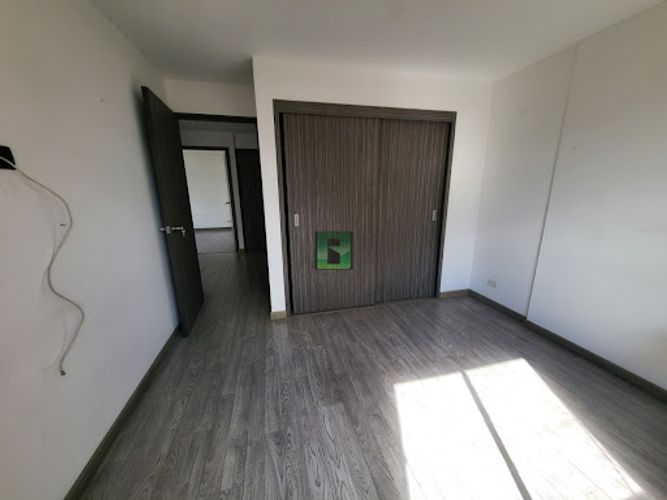 Apartamento de 3 alcobas en arriendo en Castropol, Medellín, 145 m² · foto 16 de 22