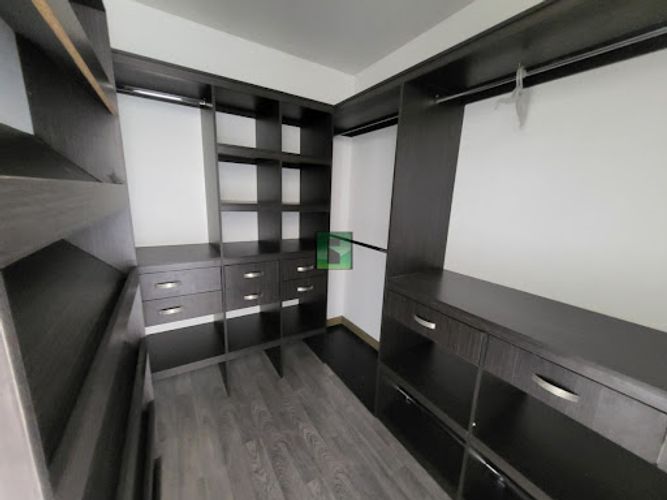 Apartamento de 3 alcobas en arriendo en Castropol, Medellín, 145 m² · foto 21 de 22