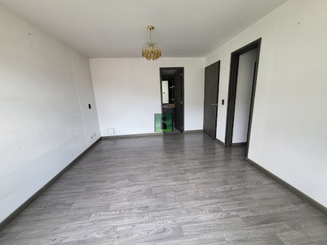 Apartamento de 3 alcobas en arriendo en Castropol, Medellín, 145 m² · foto 22 de 22