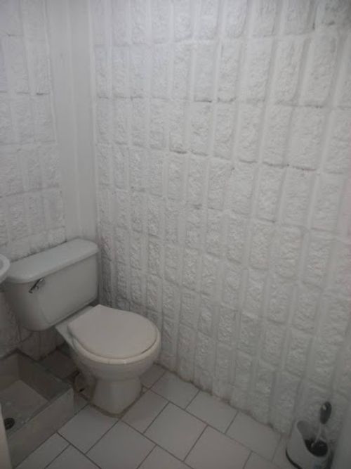 Local en arriendo en Villa Nueva, Medellín, 17 m² · foto 8 de 8