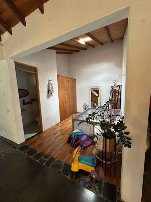 Casa de 3 alcobas en venta en El Retiro, 270 m² · foto 13 de 24