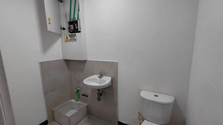 Local en arriendo en Los Naranjos, Itagüí, 95 m² · foto 6 de 9