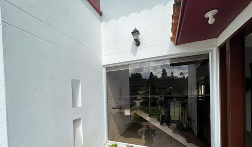 Casa de 4 alcobas en arriendo en La Clara, Guarne, 340 m² · foto 12 de 24