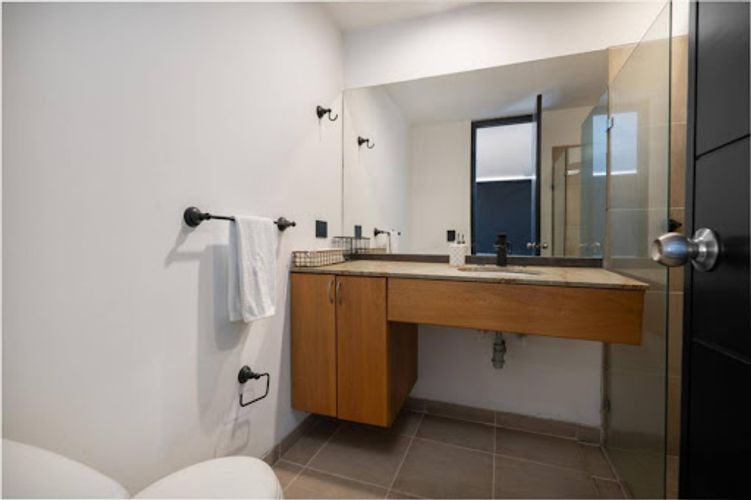 Apartamento en arriendo en Provenza, Medellín · foto 4 de 18