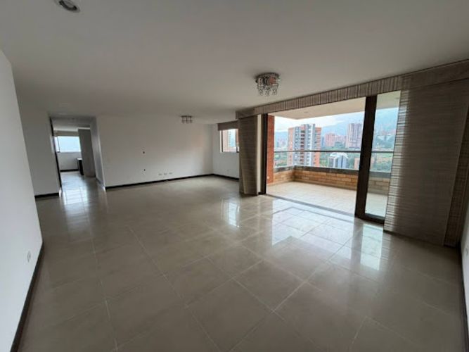 Apartamento de 3 alcobas en arriendo en Santa Maria De Los Angeles, Medellín, 170 m² · foto 15 de 17
