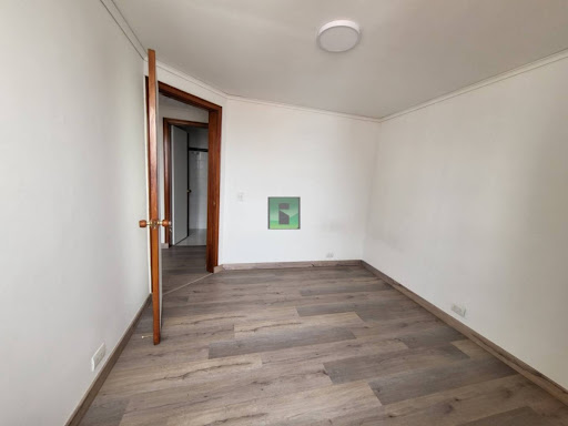 Apartamento en arriendo en Castropol, Medellín · foto 10 de 24