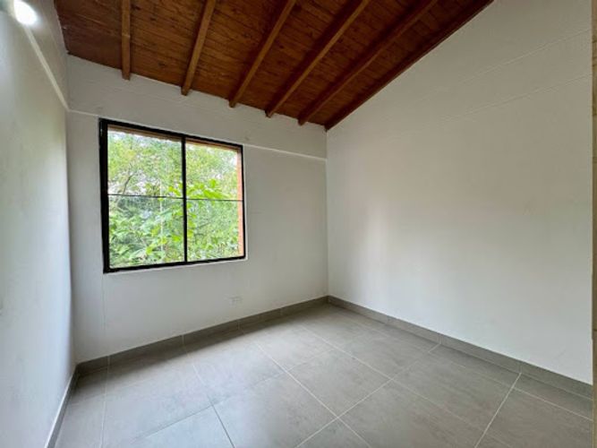 Apartamento en venta en Loma De Las Brujas, Envigado · foto 11 de 24