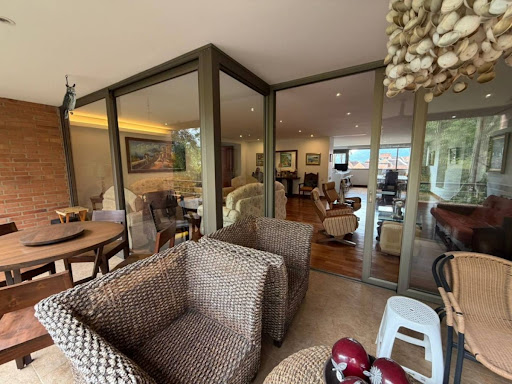 Apartamento en arriendo en El Poblado, Medellín · foto 12 de 15