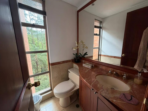 Apartamento en arriendo en El Poblado, Medellín · foto 13 de 15