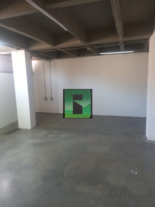 Local en arriendo en Guayaquil, Medellín, 26 m² · foto 2 de 4