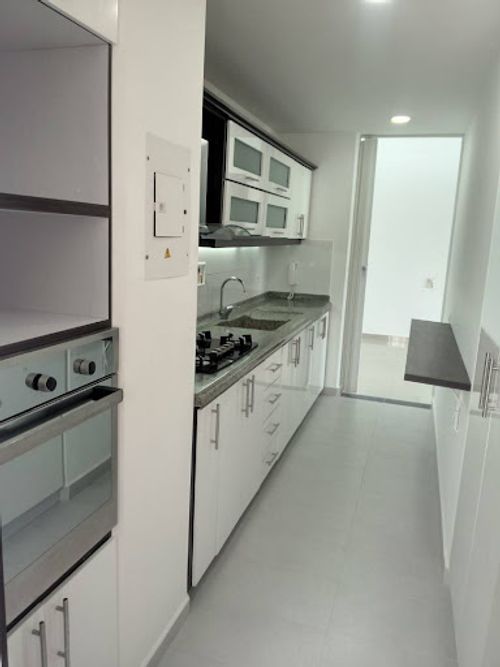 Apartamento de 4 alcobas en venta en El Faro, Rionegro, 150 m² · foto 13 de 16