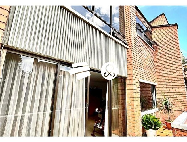 Casa de 4 alcobas en venta en Alejandría, Medellín, 342 m² · foto 3 de 24