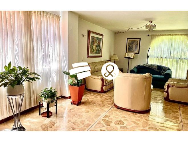 Casa de 4 alcobas en venta en Alejandría, Medellín, 342 m² · foto 8 de 24