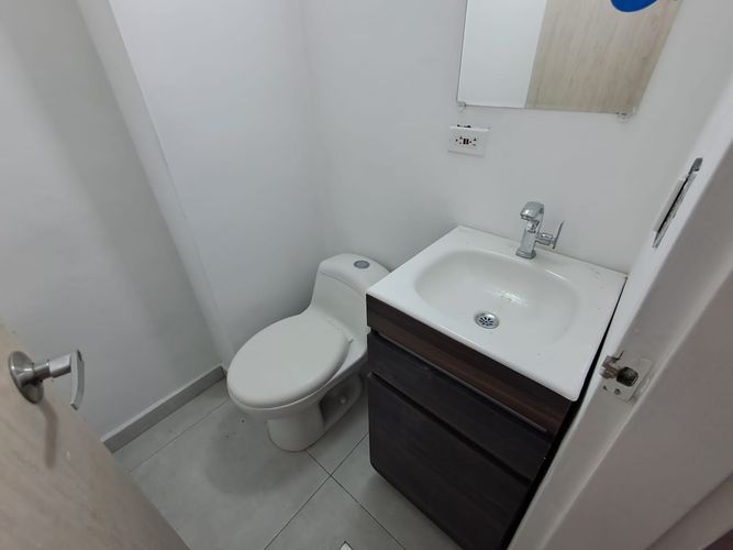 Local en arriendo en Laureles, Medellín, 73 m² · foto 7 de 15