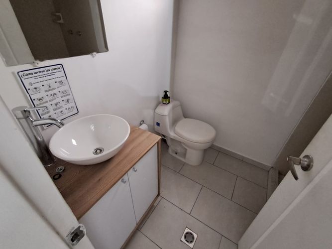 Local en arriendo en Laureles, Medellín, 73 m² · foto 9 de 15