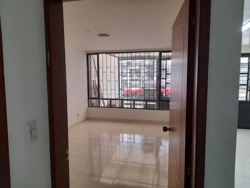 Casa en venta en Polo Club, Bogotá · foto 6 de 15