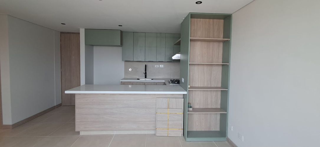 Apartamento de 3 alcobas en arriendo en Loma De La Doctora, Sabaneta, 70 m² · foto 3 de 17