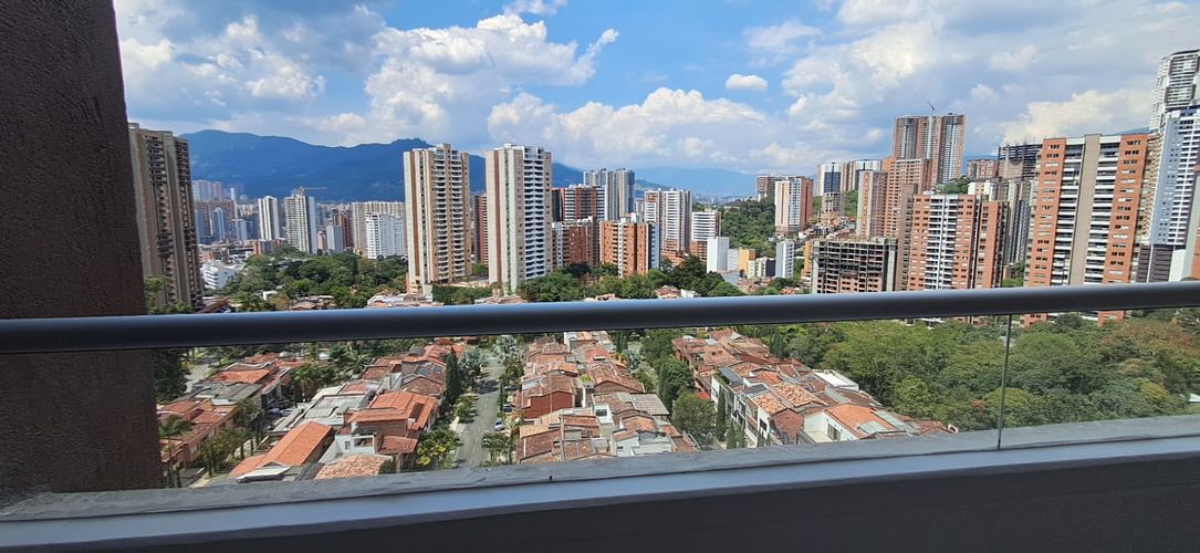 Apartamento de 3 alcobas en arriendo en Loma De La Doctora, Sabaneta, 70 m² · foto 15 de 17