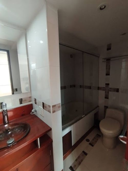 Casa de 5 alcobas en venta en Ciudad Salitre, Bogotá, 130 m² · foto 24 de 24