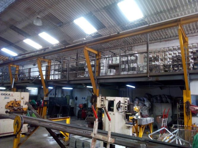 Bodega en venta en Camparola, Itagüí, 1364 m² · foto 5 de 5