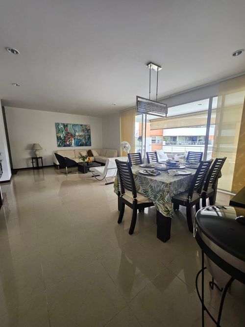 Apartamento de 3 alcobas en venta en Ciudad Jardin, Cali, 191 m² · foto 8 de 10