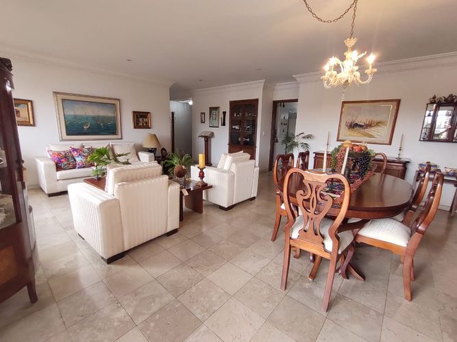 Apartamento en venta en Santa Monica, Cali · foto 5 de 8