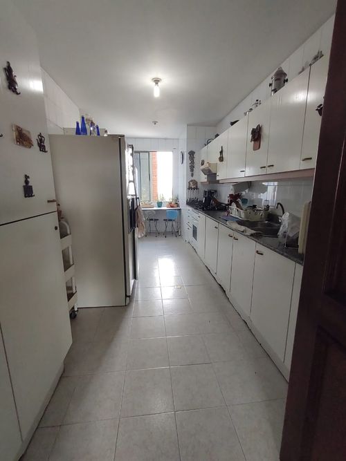 Apartamento en venta en Santa Monica, Cali · foto 7 de 8