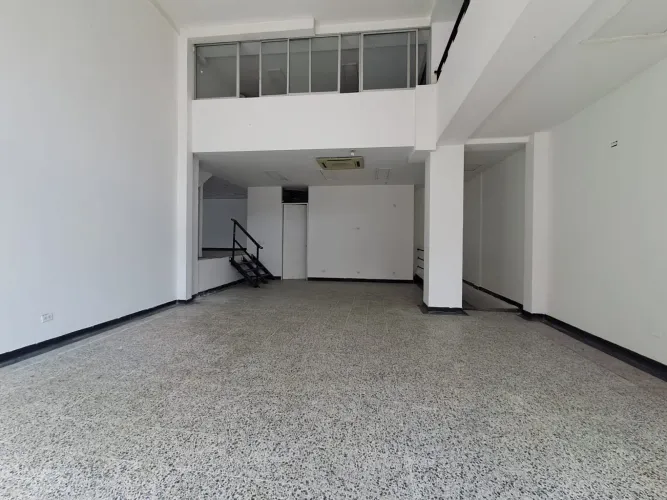 Local en arriendo en Sector Plaza De Bolivar, Pereira, 400 m² · foto 4 de 6