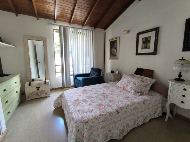Casa de 4 alcobas en venta en Belén San Bernardo, Medellín, 97 m² · foto 19 de 24